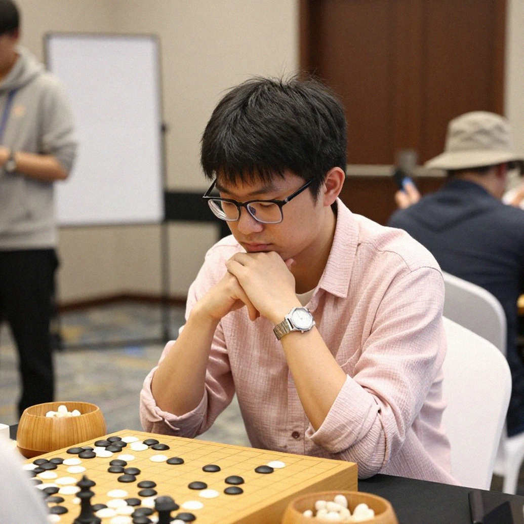 Đội cờ vua nữ Ấn Độ sau tấm huy chương vàng Olympiad: Tuyên bố "mạnh hơn thời vô địch" và bài kiểm tra dữ liệu chưa ai làm